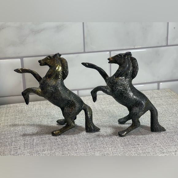 Vintage Cast Metal Black Gold Bronze Standing Horses Set of 2 Signed by Artist M - Picture 9 of 11